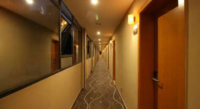 7 Days Premium Zhuzhou Changjiang South Road Central Hospital Branch, Забронировать Отель Чжучжоу Хунань