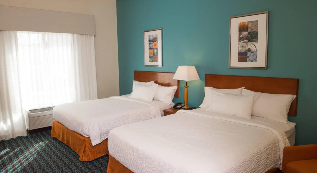 Четырёхместный номер Standard Fairfield Inn & Suites Rapid City