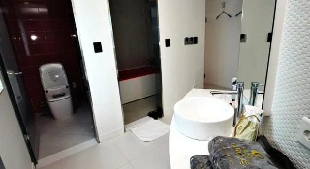 Habjeong Circle Hotel