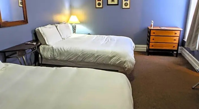Студия Deluxe Hotel Crittenden