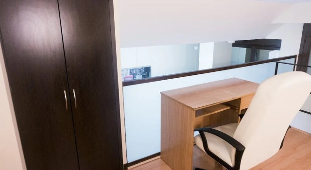 Moderno Loft cerca de Metro y de Aparcamiento, Book Hotel Villa de Vallecas Madrid