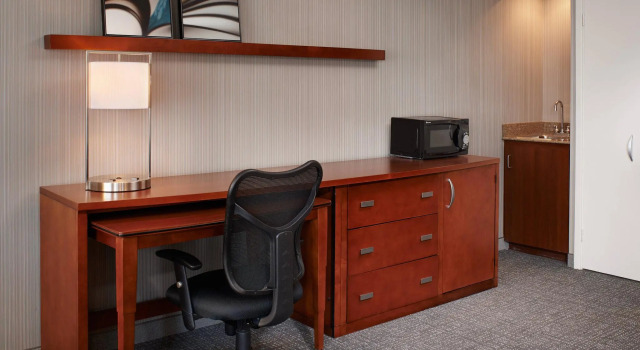 Номер Executive Courtyard by Marriott Detroit Downtown