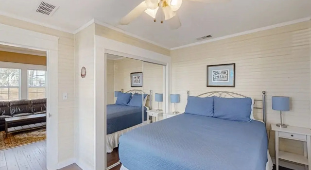 Pet -friendly Home Walking Distance to Down St Augustine, Book Feriehus Villaer i Florida, Villa