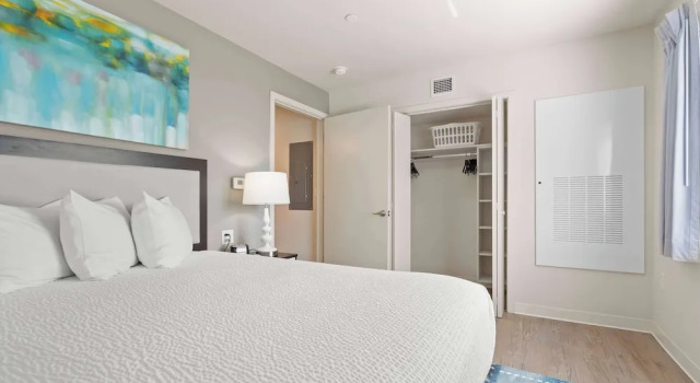 Люкс с 3 комнатами WaterWalk Extended Stay by Wyndham Kansas City - Overland Pk
