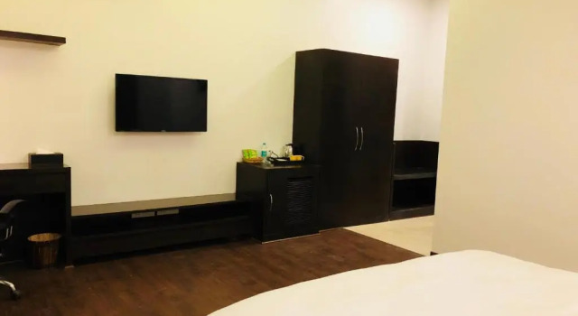 Двухместный номер Deluxe Vivid Boutique Hotel, Medanta, Gurugram