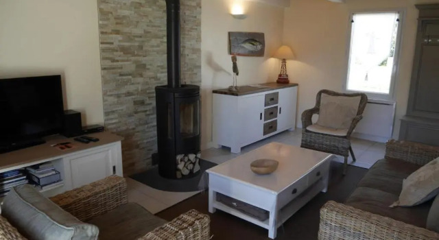 Maison Le Palais, 4 pièces, 6 personnes - FR-1-418-48, Rezerwuj Hotel Le Palais 