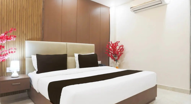 Classic Hotel O Kanpur City Centre