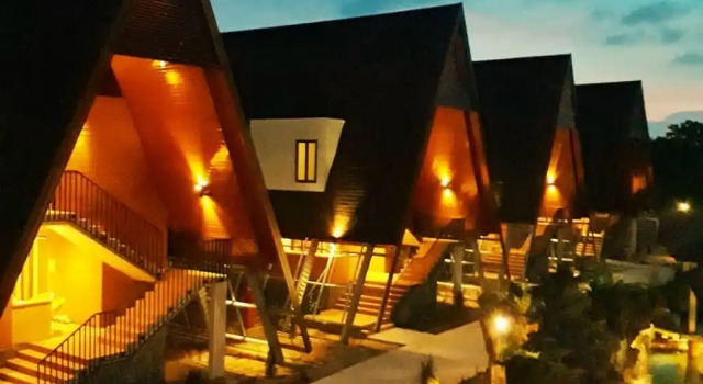 Вилла One Of A Kind Resort at Trikora Beach