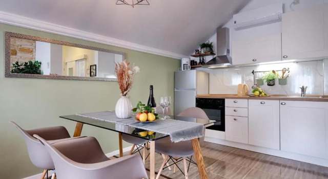 Апартаменты с видом на море Apartments Dubra