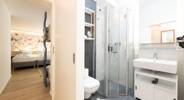 Семейные апартаменты Little Suite Apartments