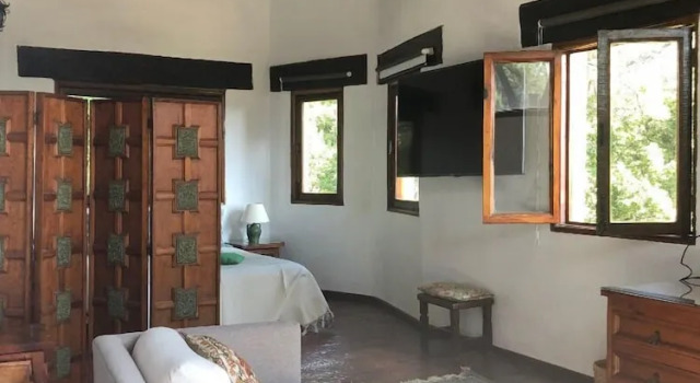 Коттедж Pet Friendly Casa Studio in the Woods