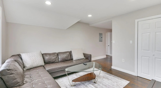 Pet-friendly Malden Apartment: 7 Mi to Boston!