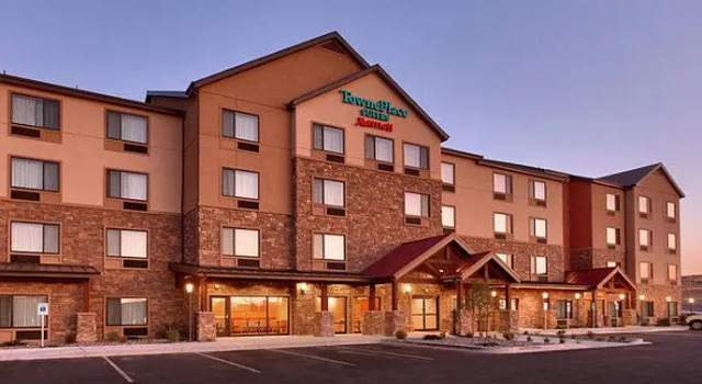 Кровать в общем номере TownePlace by Marriott Suites Elko