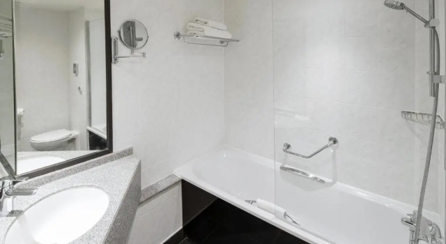 Standard dublă cameră Crowne Plaza Nottingham