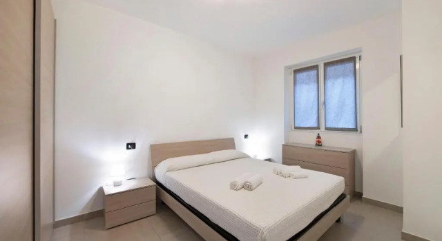 Appartamento 2, Book Apartment Hotels in Como with a Pool, Swimming Pool