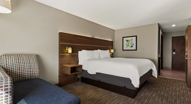 Holiday Inn Express Hotel & Suites Okmulgee, Rezerwuj Hotel Okmulgee Oklahoma