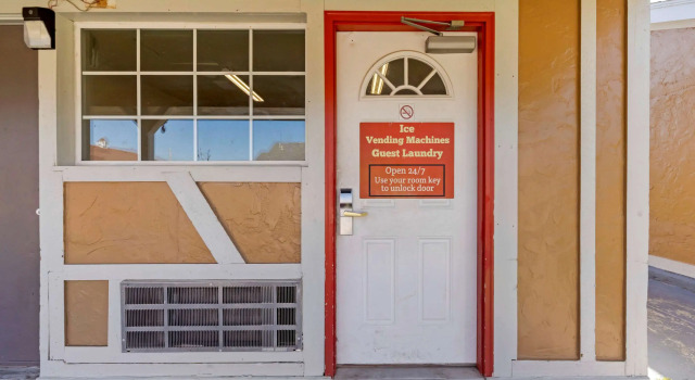 Econo Lodge Pryor