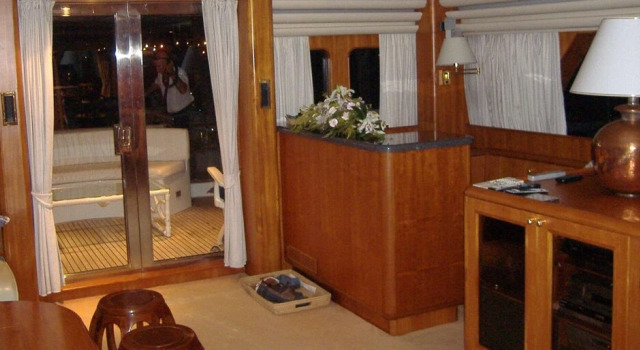 Yacht Charter Saint Tropez, Забронировать Отель Отели Сен-Тропе с завтраком, рядом с Cimitière Marin, Завтраки