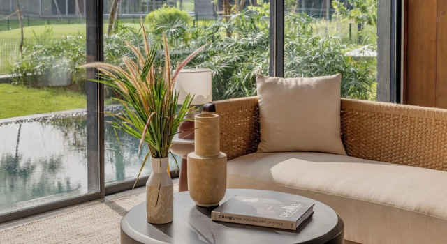 Номер Deluxe с балконом и с видом на поле для гольфа MYSA Zinc Journey by The Fern (A Glade One Golf Resort) Nani Devati, Gujarat