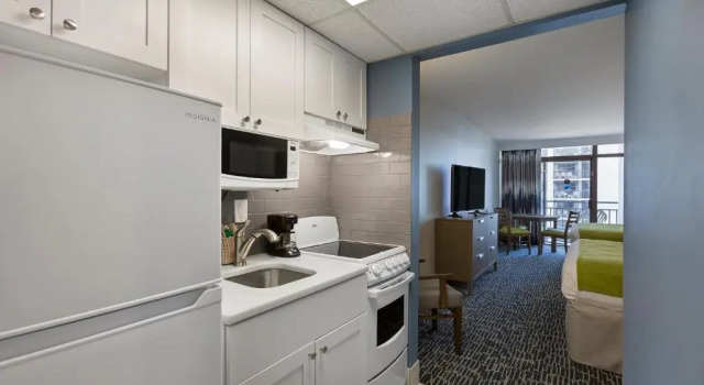 Номер Standard с частичным видом на океан Dayton House Resort - BW Signature Collection