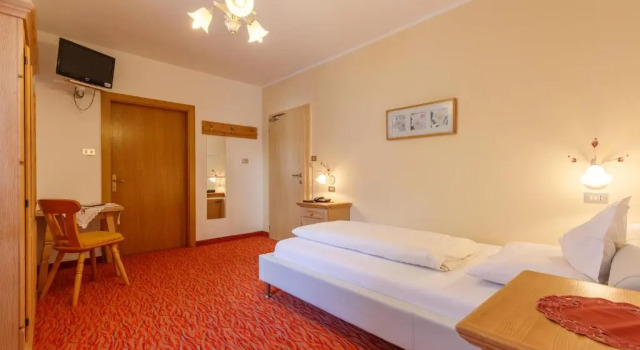 Двухместный номер Standard с балконом Hotel Amaten