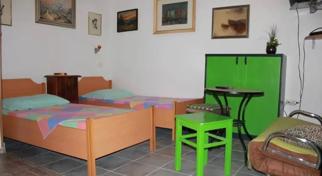 Guesthouse Luna, Prenota Hotel Splitska 