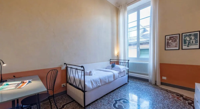 Precious Apartment Genova Historic Center, Забронировать Апартаменты/квартира Генуя Итальянская Ривьера, рядом с Аквариум Генуи