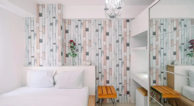 Warm And Cozy 2Br At Low Floor Bassura City Apartment, Book Apartment Jakarta Jakarta Province