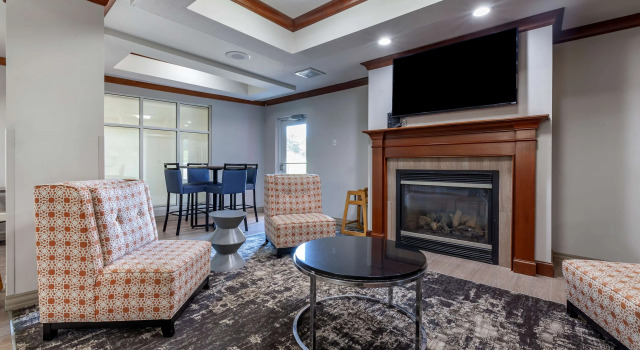 Best Western Plus Sparta Trail Lodge, Varaa Hotelli Sparta Wisconsin