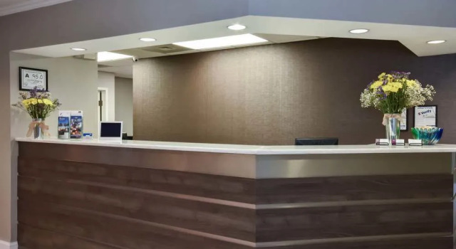 Residence Inn Charlotte Lake Norman, Забронировать Отель Отели и гостиницы Хантерсвилл, Отель