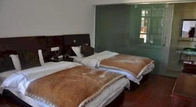 Friends' Home Inn-lige, Rezervasyon Otel Lige Yunnan