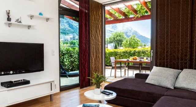Апартаменты Deluxe Apartment Lejo