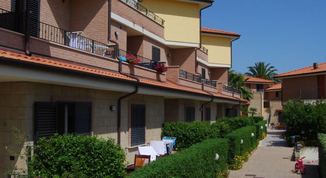Apartment with Pool near Sea, Забронировать Апартаменты/квартира Отели Побережья Абруццо с бассейном, Бассейн