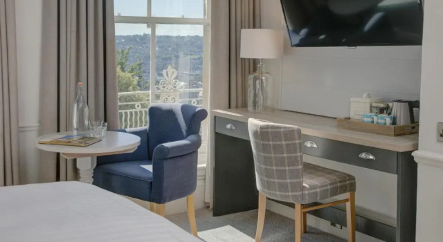 Двухместный номер с видом на город Lansdown Grove Hotel