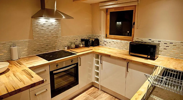 Студия Alum Chine log Cabin