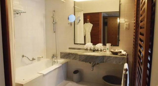 Номер Economy Lanka Princess All Inclusive Hotel