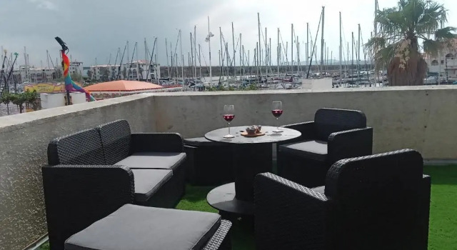 Апартаменты 6/7 pers sur le port a 10mn a pieds de la plage