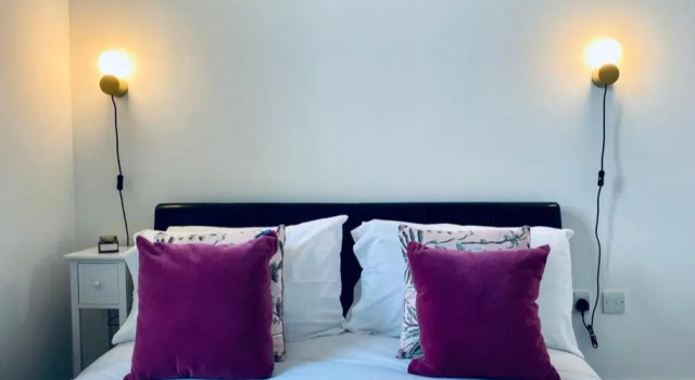 Cloud9SA at The Charles Chertsey, Book Hotel Chertsey Surrey, near Thorpe Park
