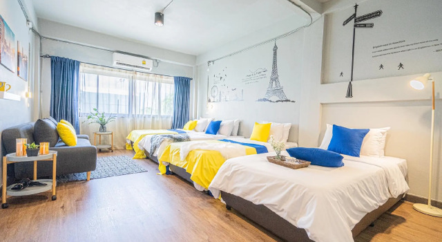 Warm Hostel