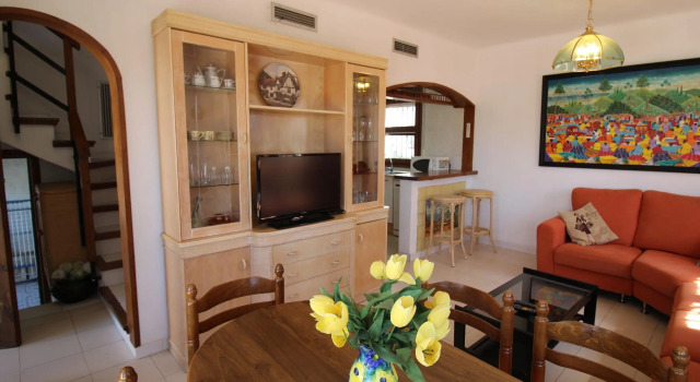 Holiday home in Empuriabrava with a private swimming pool