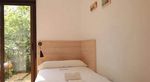 Четырёхместный номер Standard с видом на сад Latas Surf Lodge