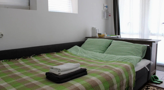 U Istoka Homestay, Rezervovat Penzión se snídaní Hotely v Chimki se snídaní, Snídaně