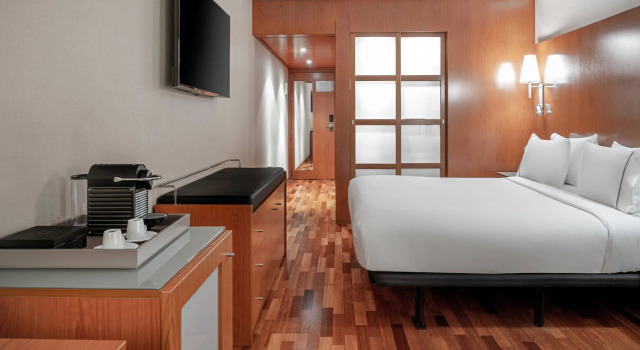 Двухместный номер Superior AC Hotel La Rioja by Marriott