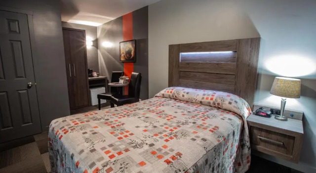 Двухместный номер Standard Hotel et Motel Le Chateauguay