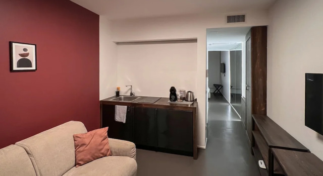 Студия Mutina Suites