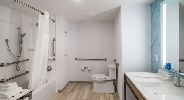 Номер Standard Hilton Garden Inn Brunswick
