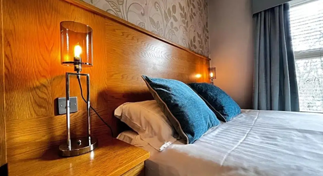 Номер Classic Herriots Hotel