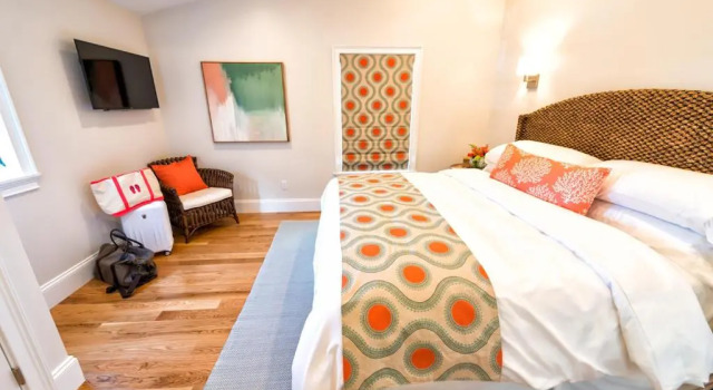 Апартаменты The Newport Lofts - 359 Thames Street