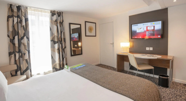 Двухместный номер Standard Holiday Inn Paris Opéra - Grands Boulevards by IHG