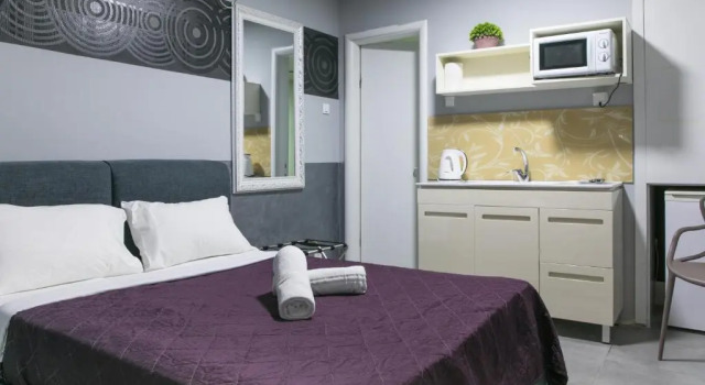 Студия Rich Luxury Suites - Renovated